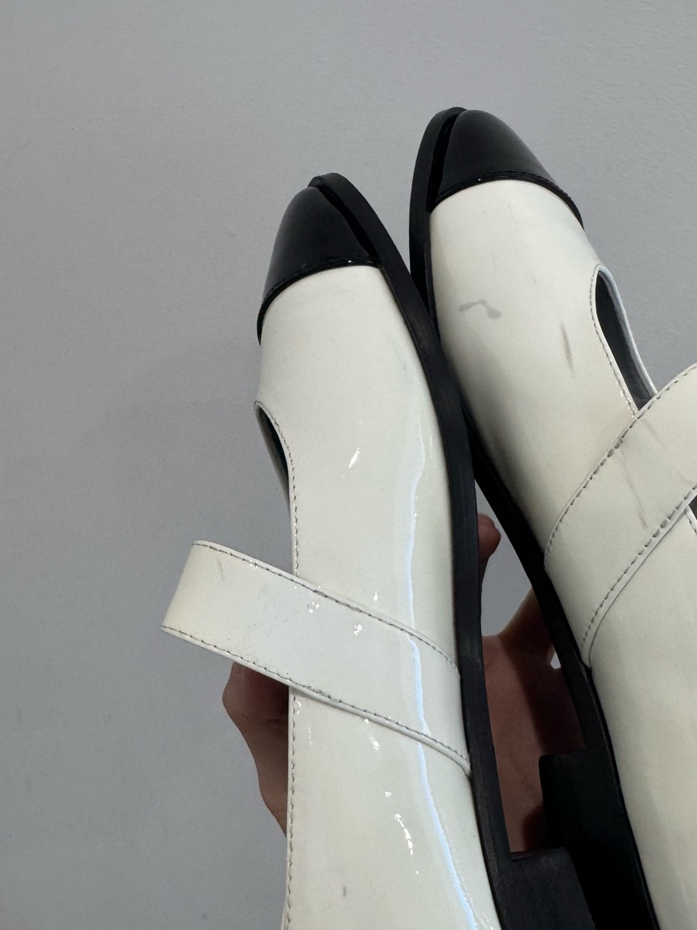 Chanel CC Mary Jane Ballet Flats in White Patent Leather - Picture 13 of 14